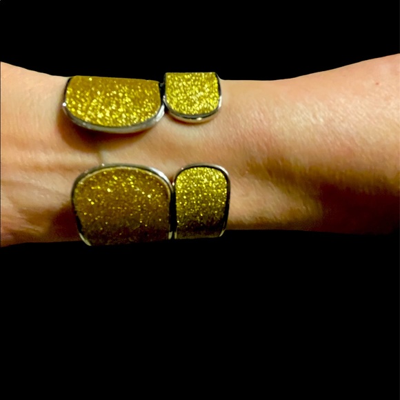 Sparkly Gold Glitter Strada New Watch & Bracelet - Picture 3 of 4